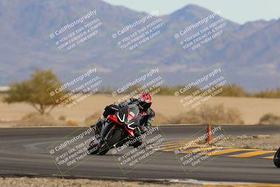 media/Dec-17-2022-SoCal Trackdays (Sat) [[224abd9271]]/Turn 15 (155pm)/